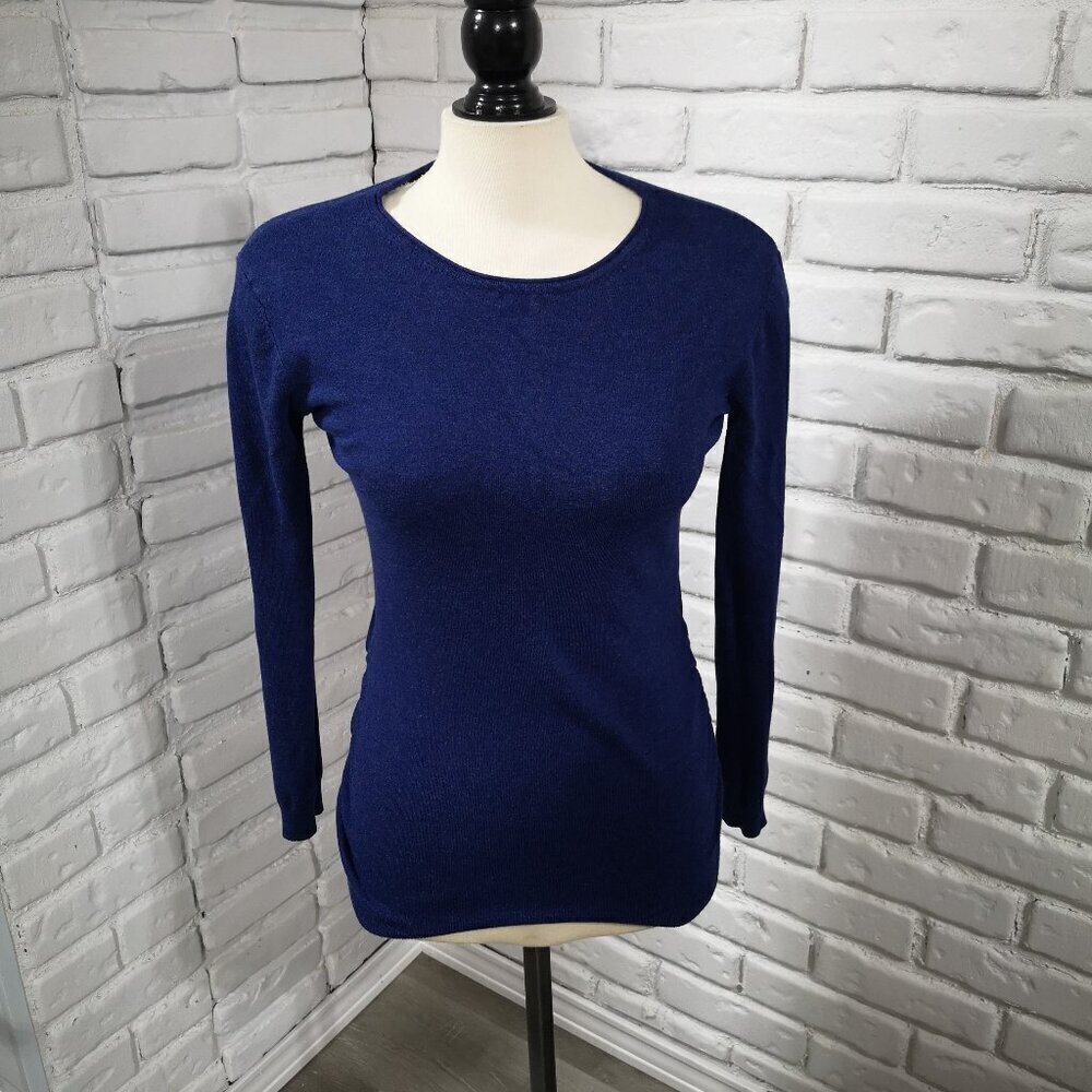 Suzy Shier Ladies Size Medium Royal Blue Lightweight Sweater